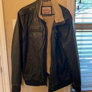 NEVER WORN Levi Strauss Genuine Leather Jacket